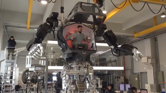 رونمایی از ربات انسان‌نمای ۸ میلیون دلاری +عکس